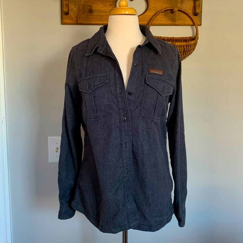 Patagonia Women’s Workwear Button up